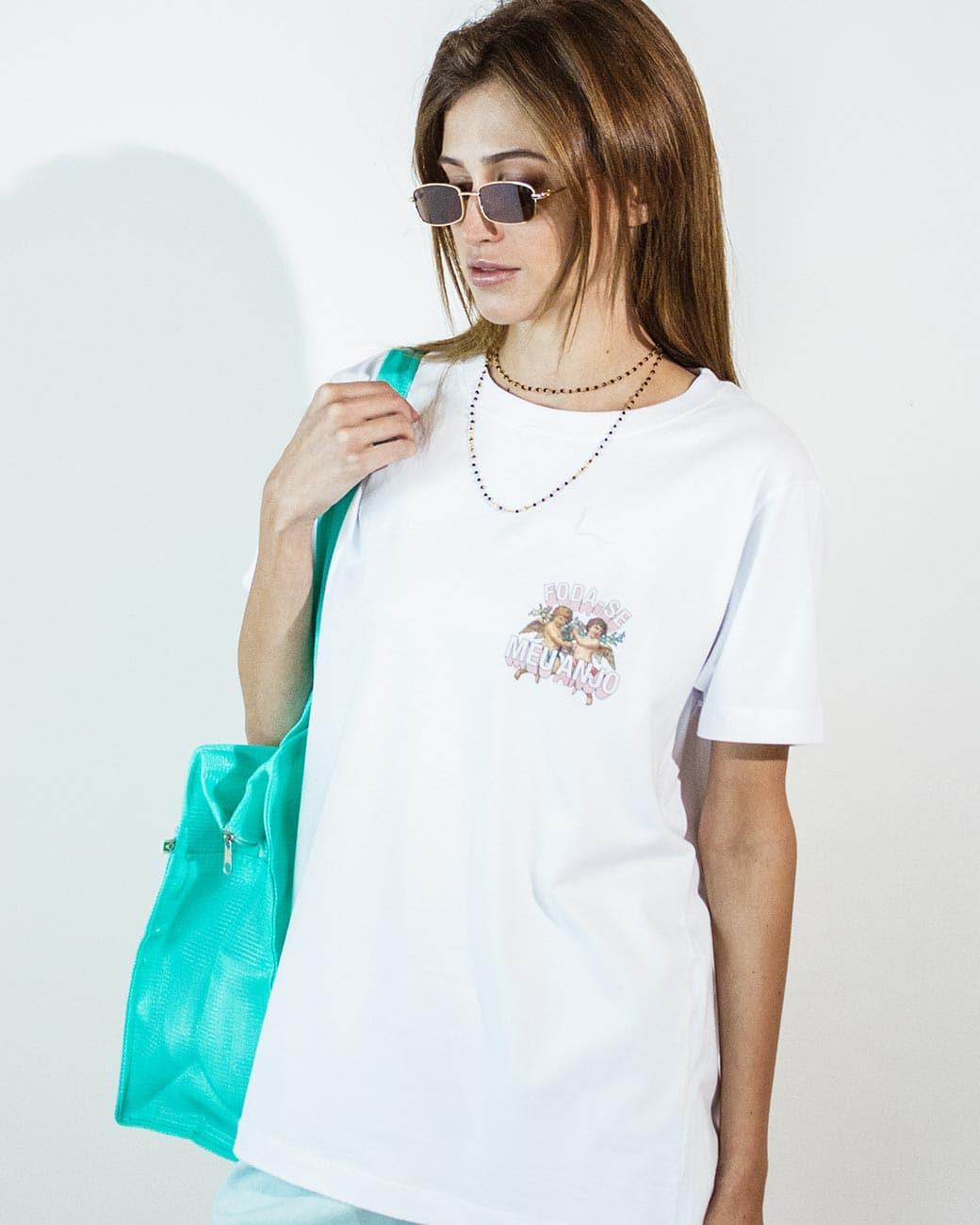 feminina_hover