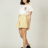 feminina_hover