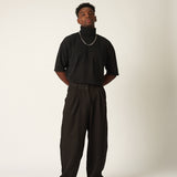 Camiseta Gola Alta Oversized Preta