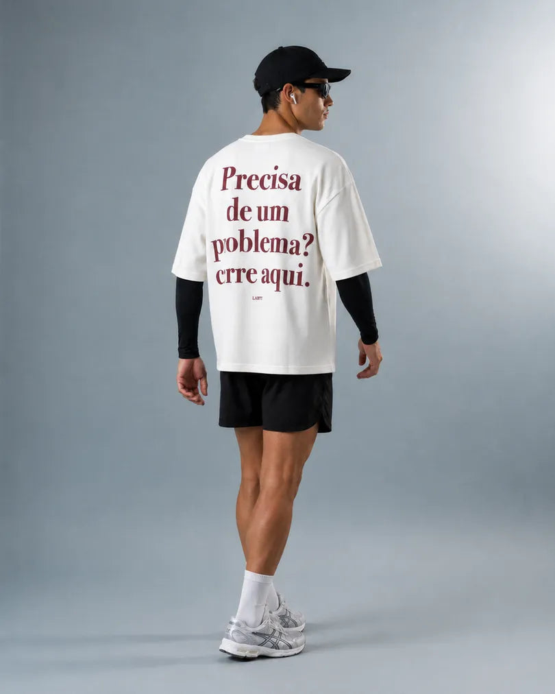Camiseta Corre Aqui Quadrille Oversized